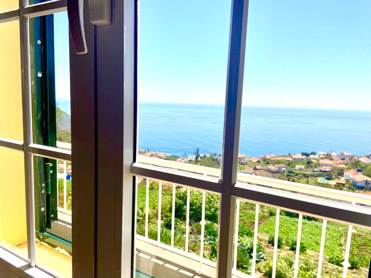 Casa Neves Three Bedrooms And Fantastic Sea View Arco da Calheta  Eksteriør billede